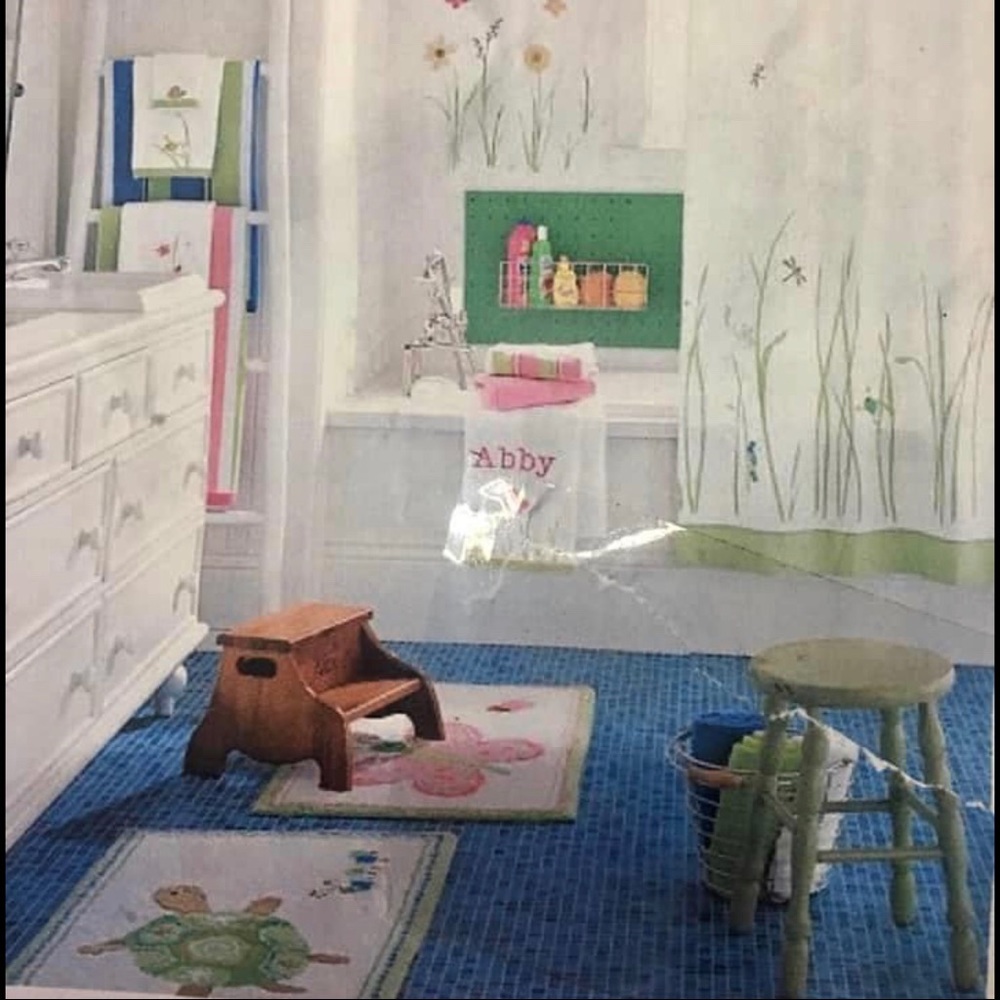 Pottery Barn kids in the garden bathroom set